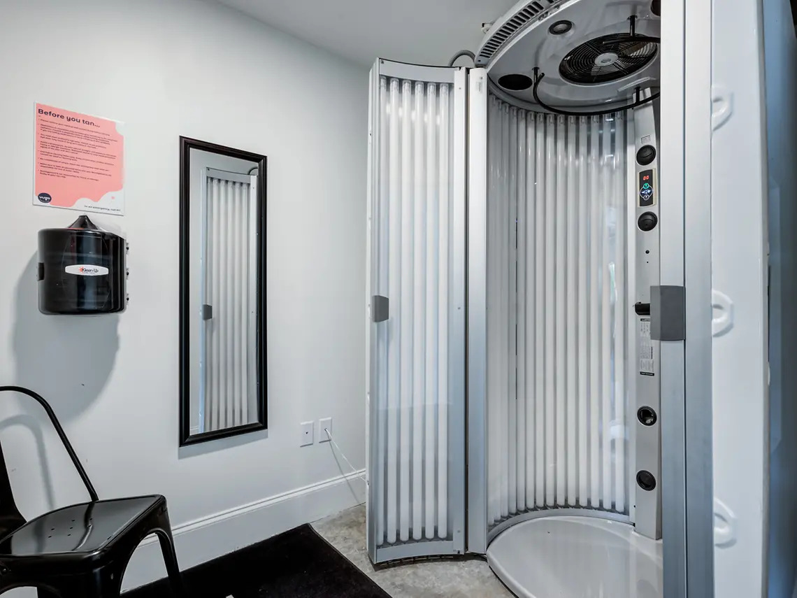 leasing-varsity-house-student-housing-apartments-muncie-indiana-13 leasing-varsity-house-student-housing-apartments-muncie-indiana-13